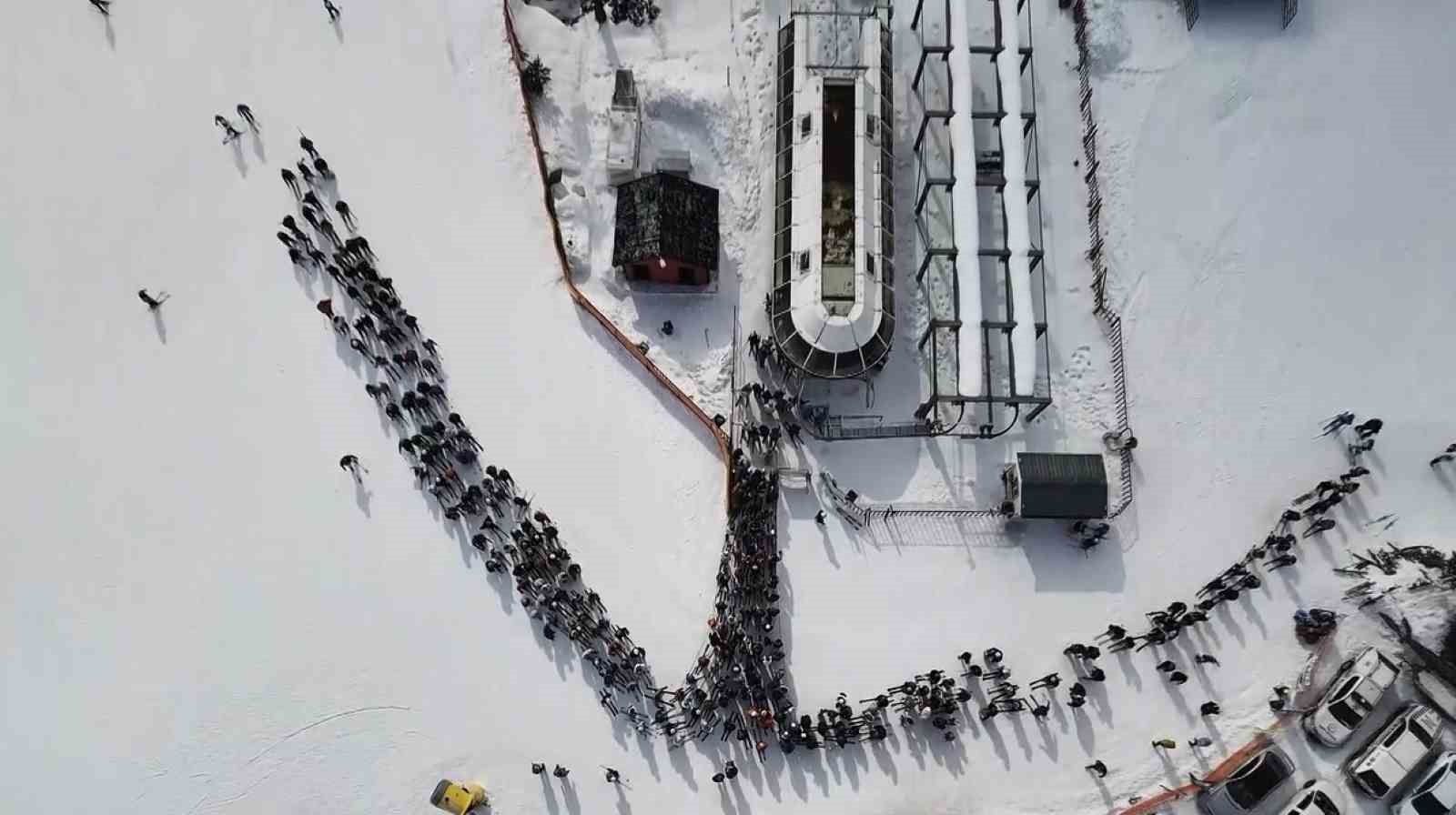 karsta kayagini kapan sarikamisa kostu 1