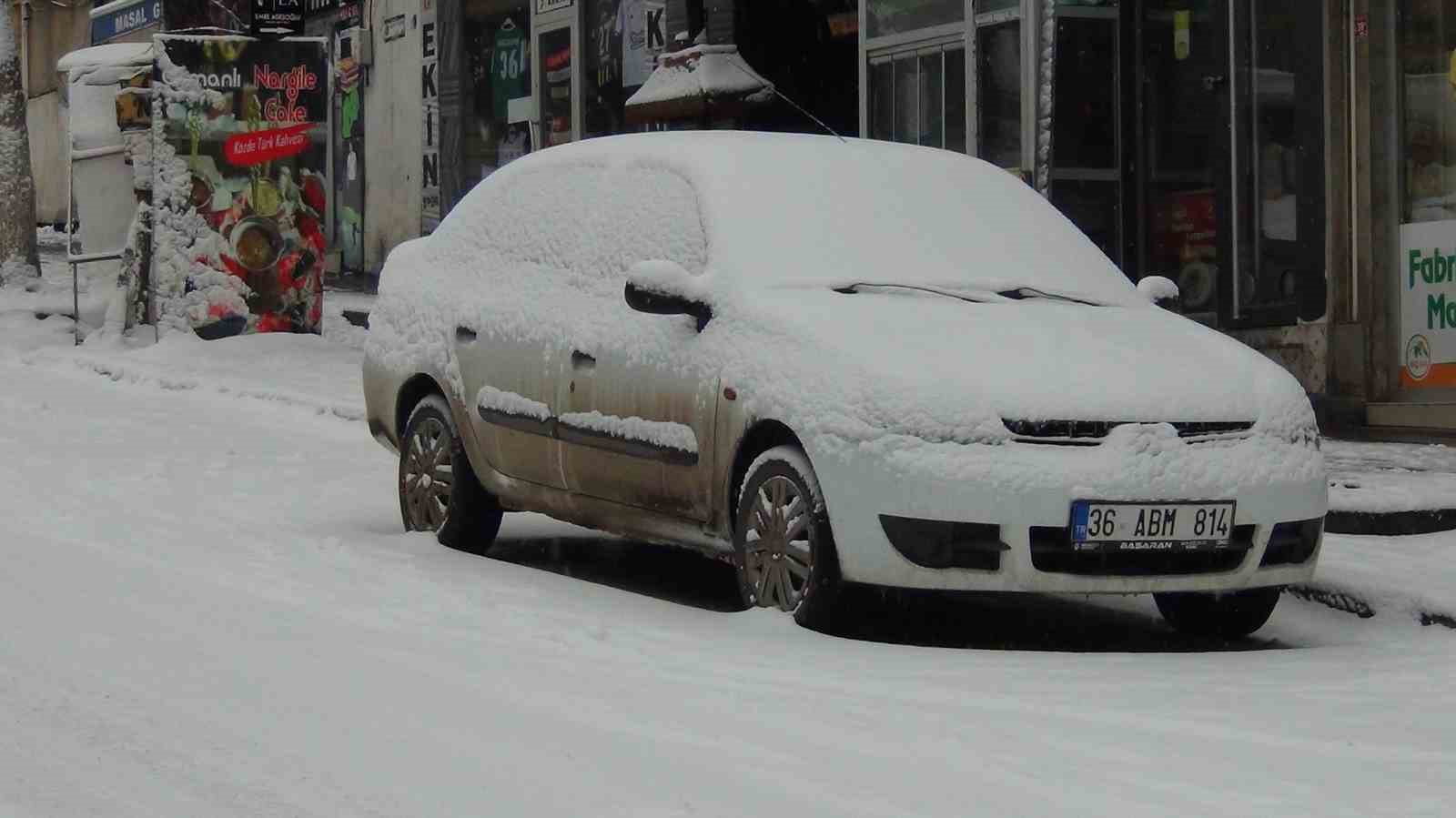 karsta mart ayinda yagan kar kenti yeniden beyaza burudu 3 r46DqUgV