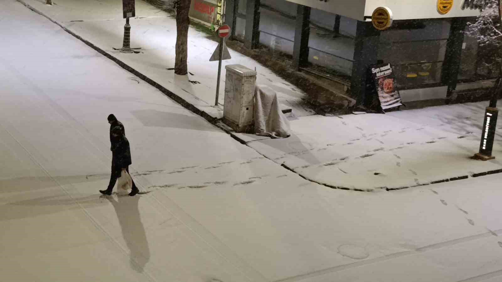 karsta nisan surprizi sehir merkezi 5 dakikada beyaza burundu 1 fBIjy2Ug