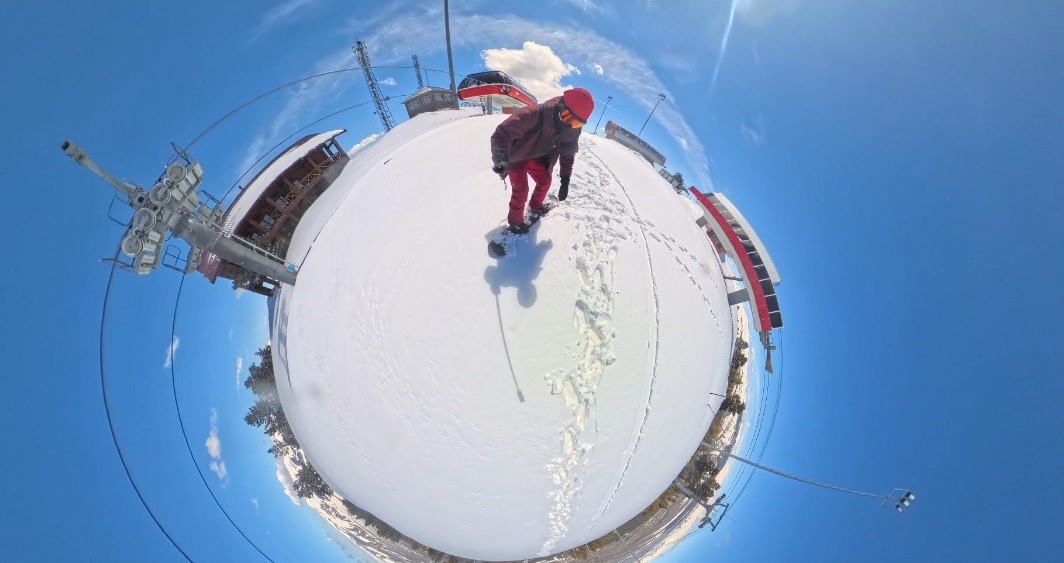 karsta nisanda kar macerasi zirveye yuruyup bahar ortasinda snowboard yaptilar 0 KAuOjs2I