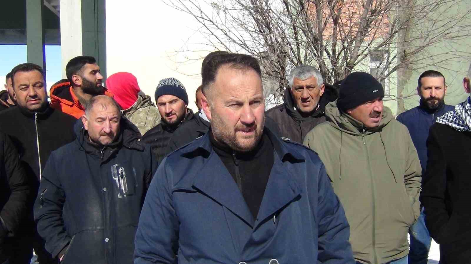karsta vatandaslarin tas ocagi tepkisi 2 2r5j4163