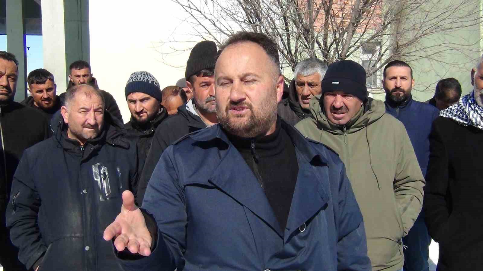 karsta vatandaslarin tas ocagi tepkisi 3 w97NKbet