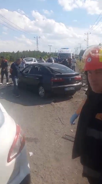 Kars’ta zincirleme kaza: 8 yaralı 5 karsta zincirleme kaza 8 yarali 1 f2gyI3h1