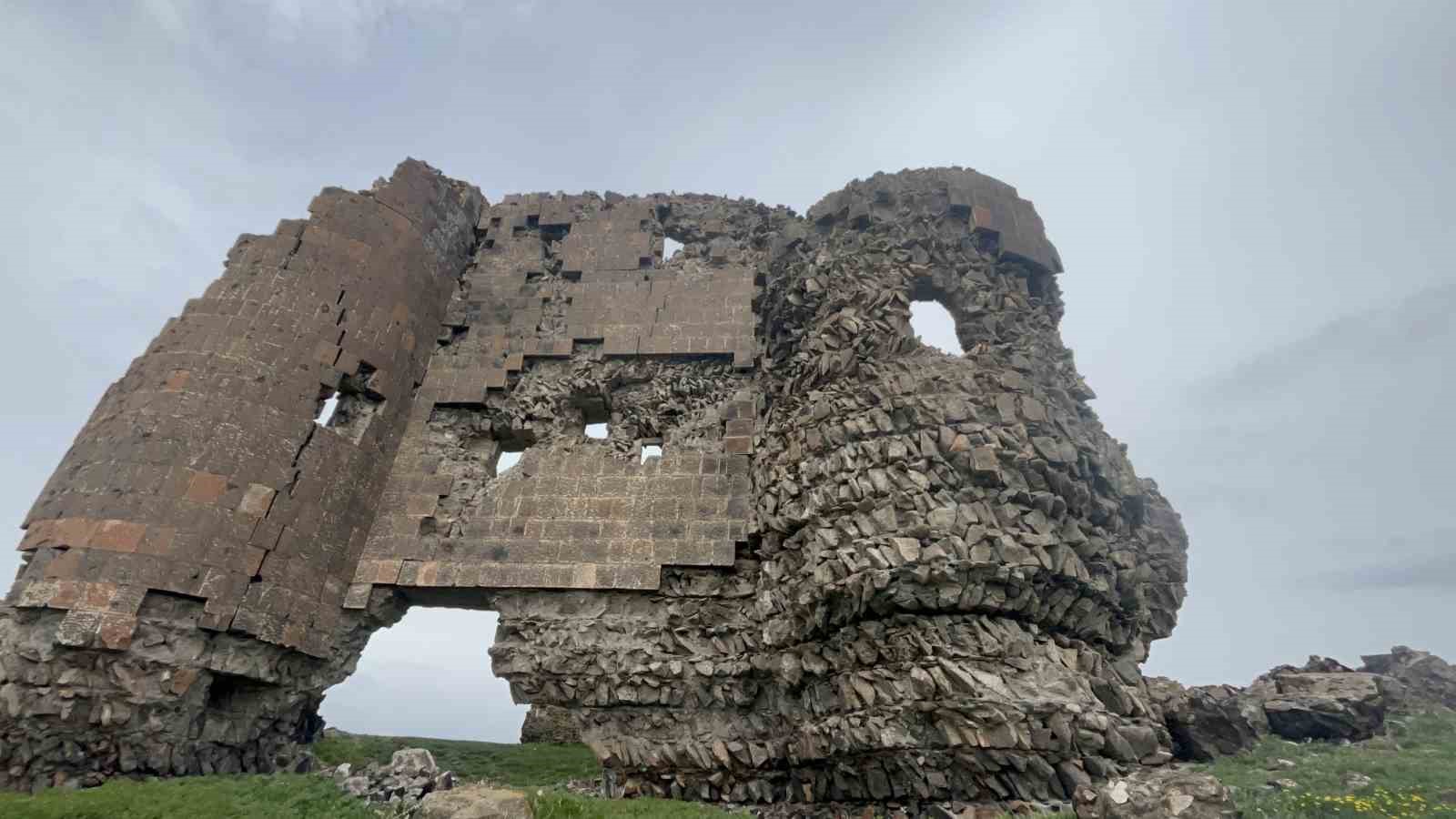 karstaki bin yillik kiz kalesi yok olma tehlikesiyle karsi karsiya 0 IFwcqPr2