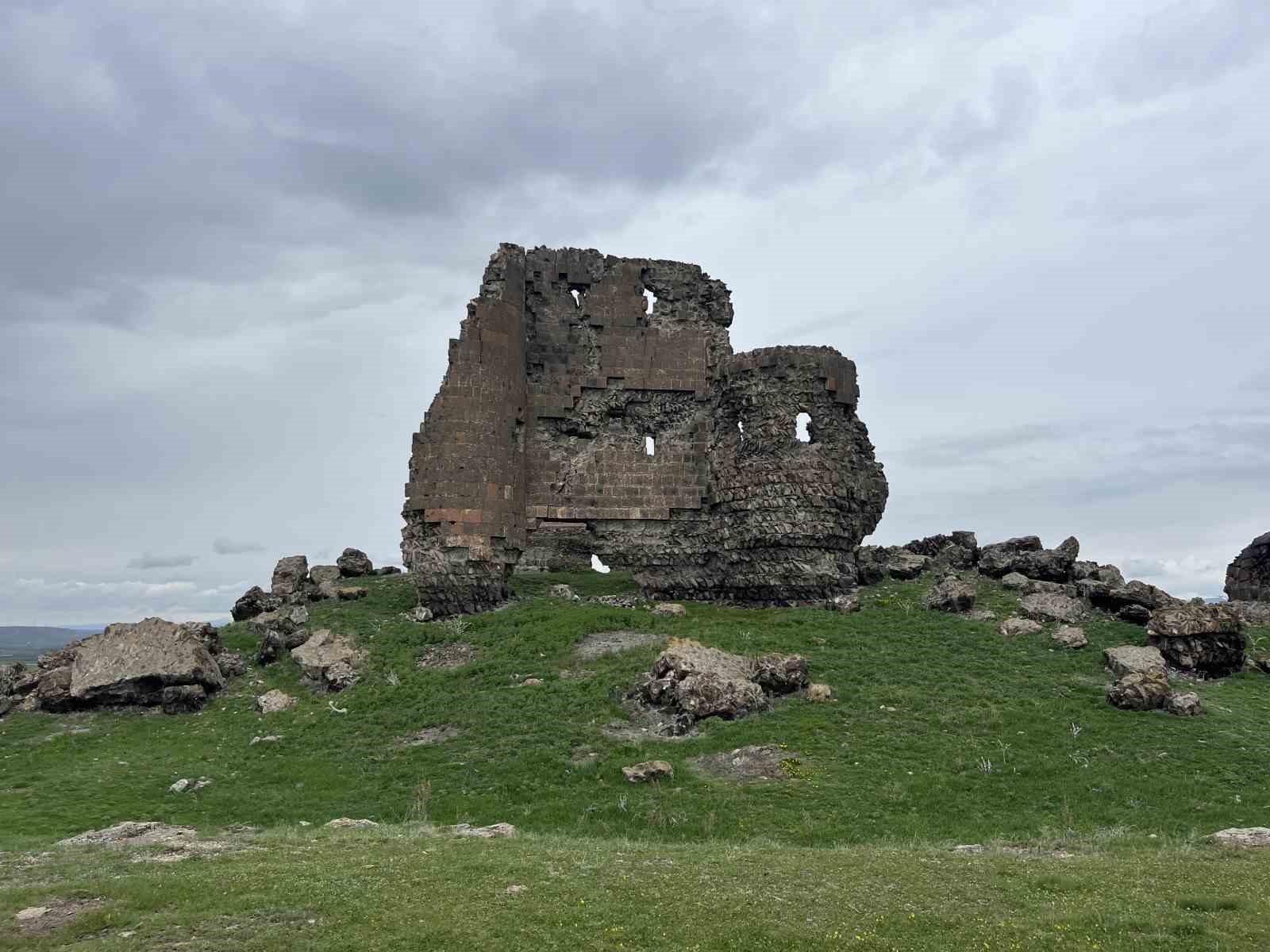 karstaki bin yillik kiz kalesi yok olma tehlikesiyle karsi karsiya 8