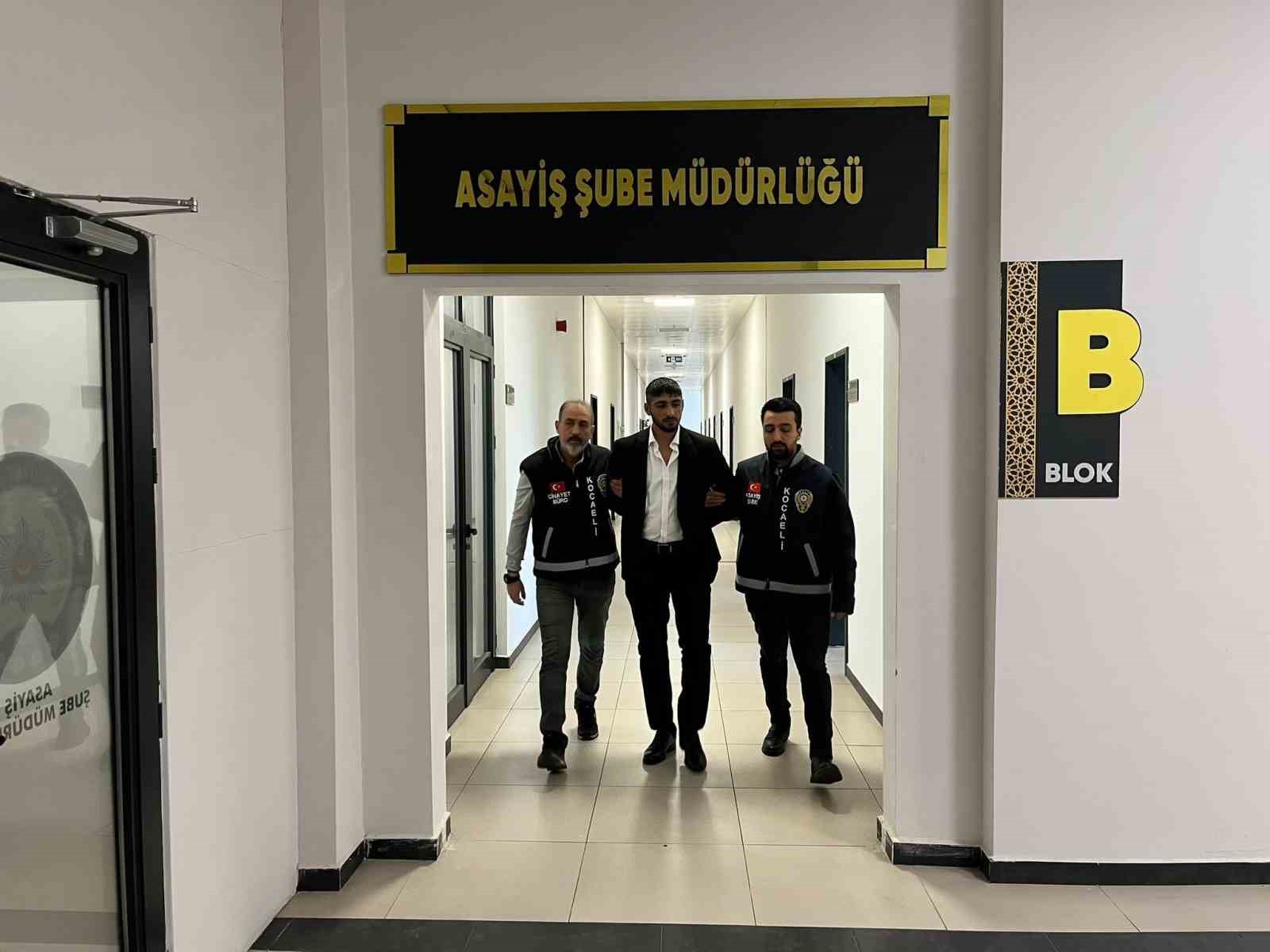karstan kocaeliye uzanan dava kan davasi niyeti gutmedim 2 PEb3UkDr