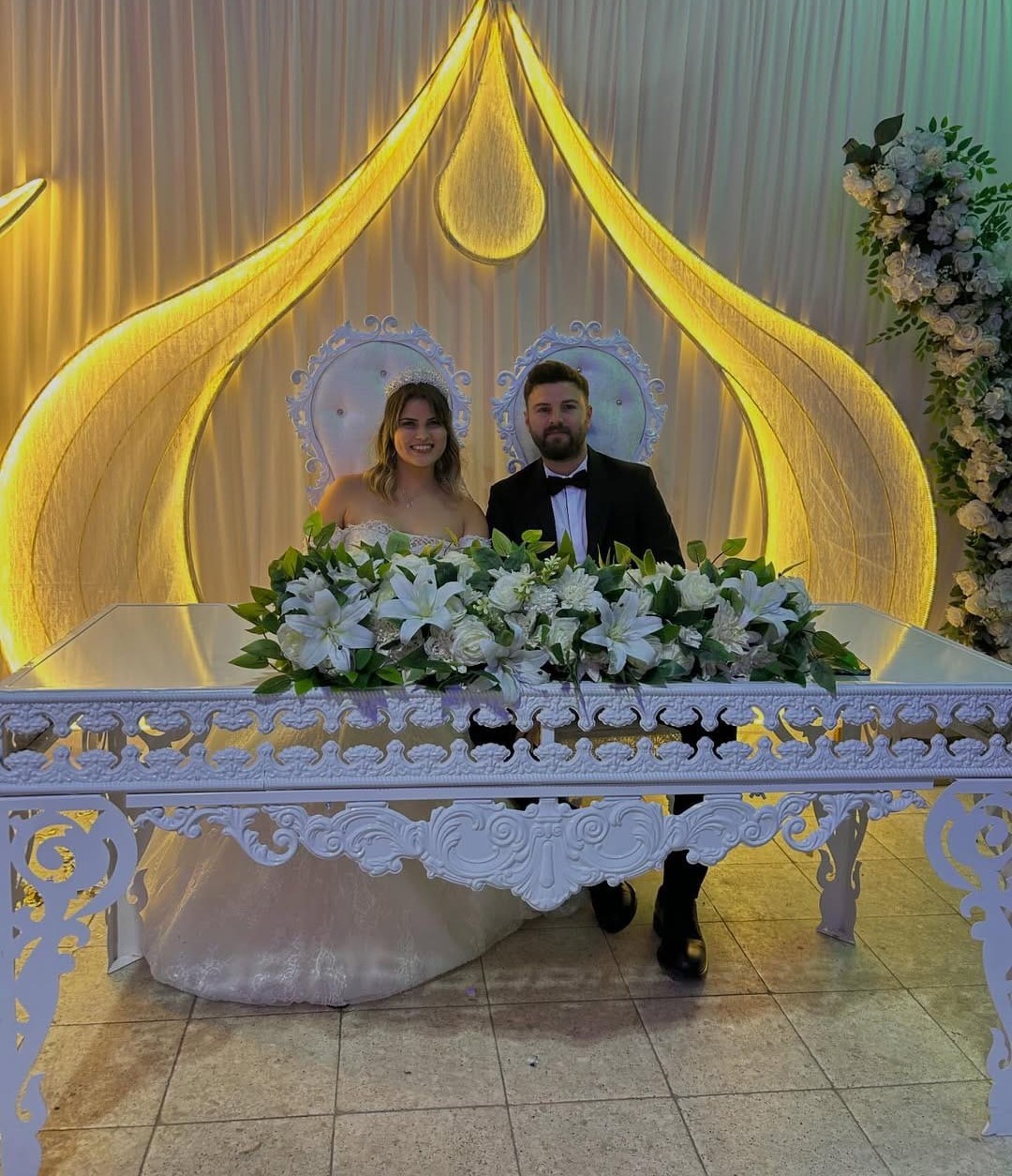 karstan kubaya uzanan ask hikayesi kubali gelinler karsa renk katti 5 KdJIVWRr
