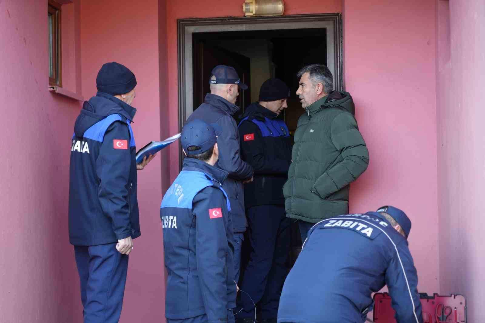 kartepenin zirvesindeki unlu otel 33 eksik sebebiyle muhurlendi 8 HjTOUN18