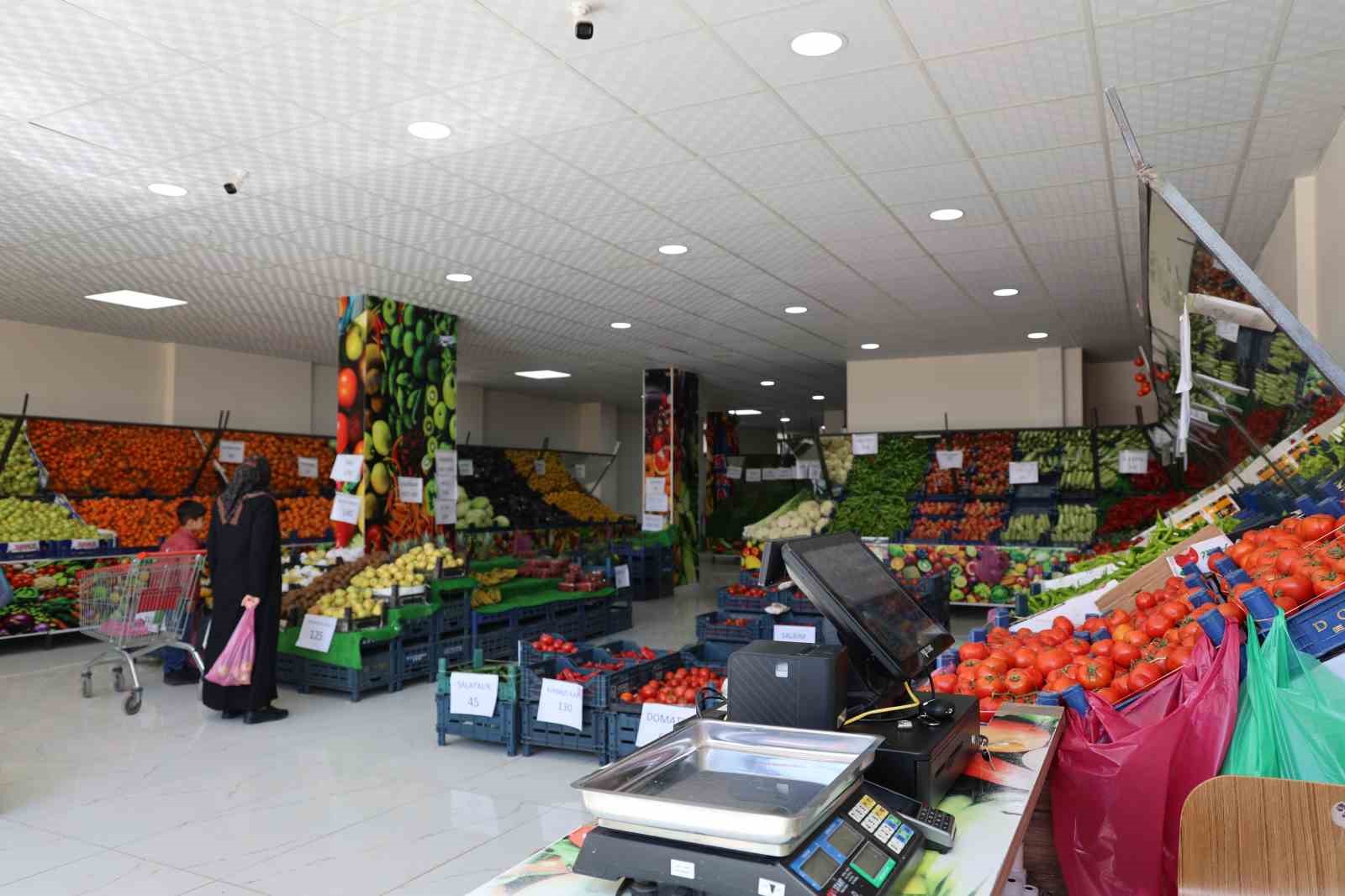 kasada kimse yokken parasini birakan musteriye esnaftan tesekkur 1