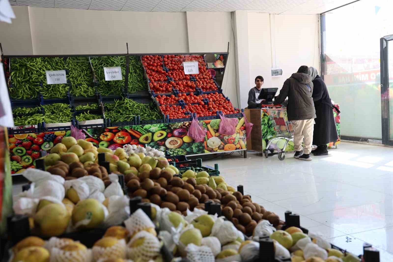 kasada kimse yokken parasini birakan musteriye esnaftan tesekkur 4 RfwqfHBl