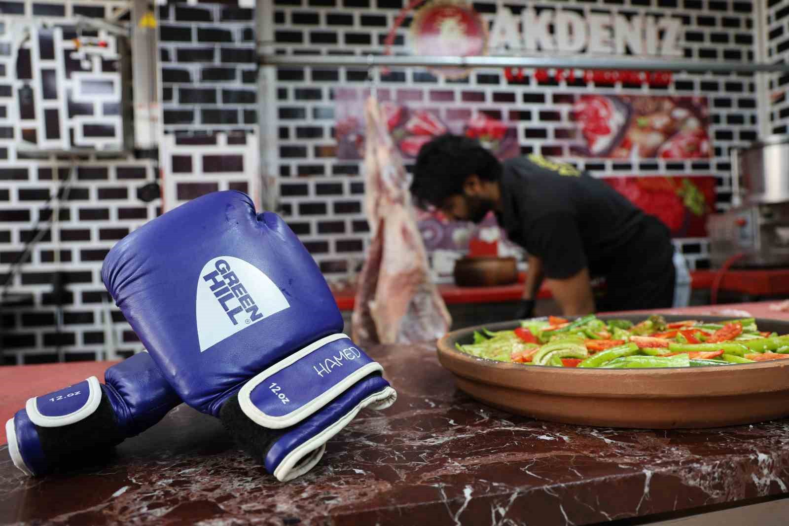 kasap onlugunden sampiyonluk kursusune 1 4Plw7rVb