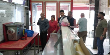 kasaplarda-kiyma-cekme-telasi-basladi-keX6f4yf.jpg