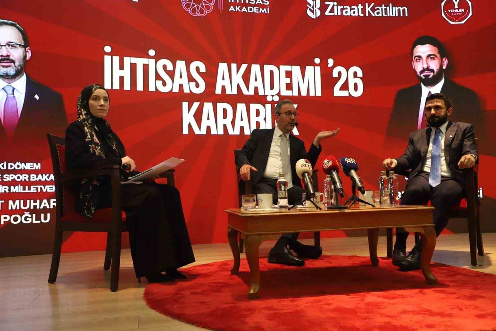 kasapoglu ak parti genclik hareketidir 3 vwwUihW3