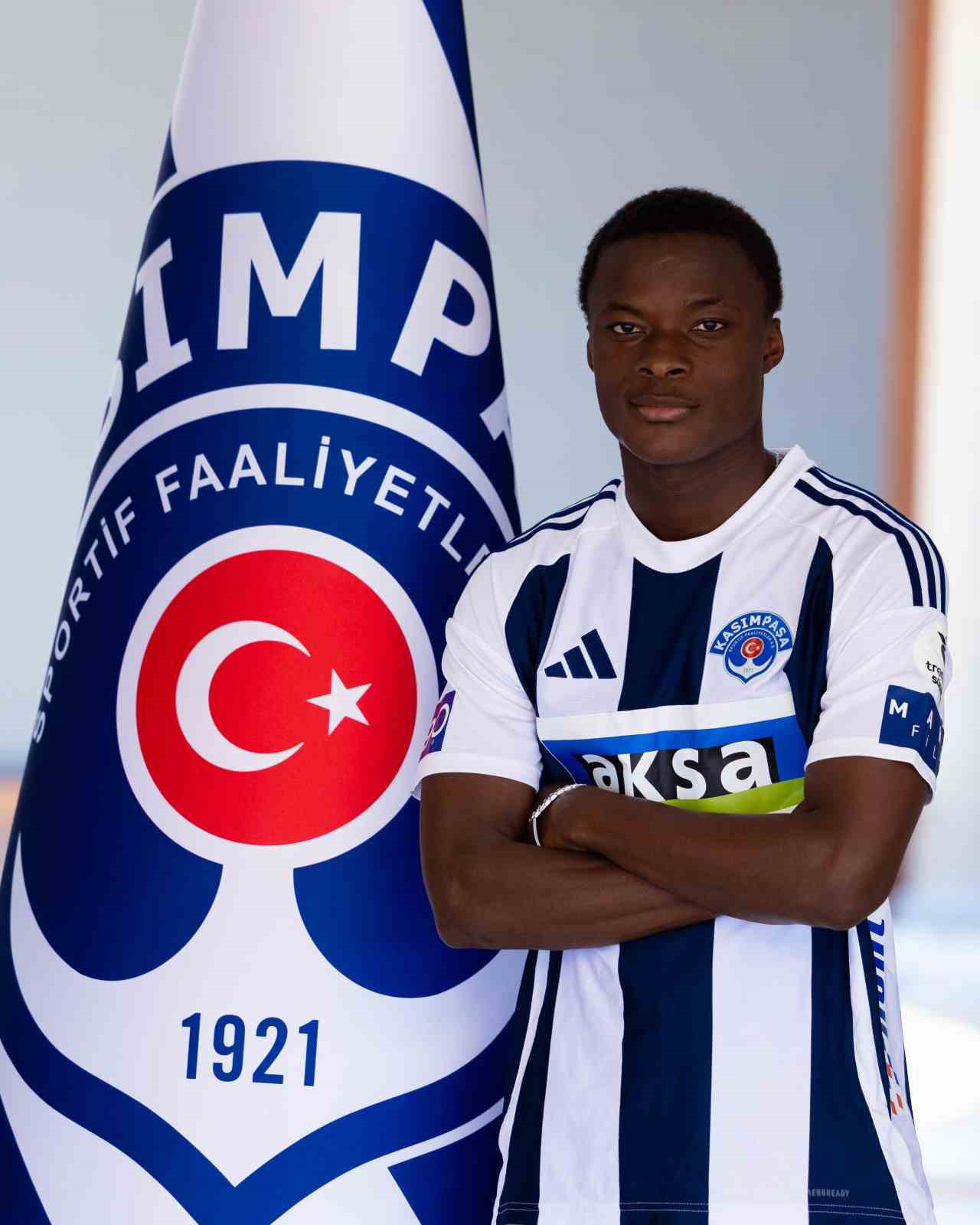 kasimpasa dalo stann elyseei kadrosuna katti 0 8XJlOBt8