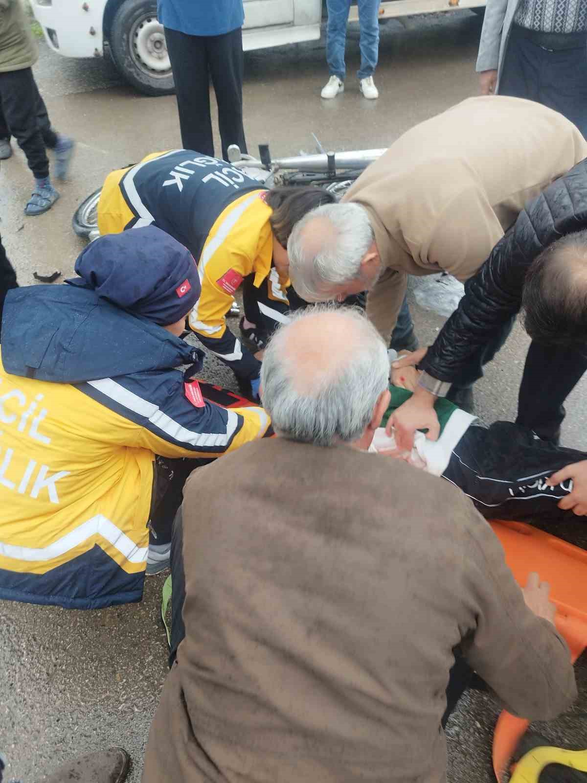 Kaskla yaşama tutunan motosikletli genç: "Polisler doğru söylüyormuş" 7 kaskla yasama tutunan motosikletli genc polisler dogru soyluyormus 3 NKdNmJjE
