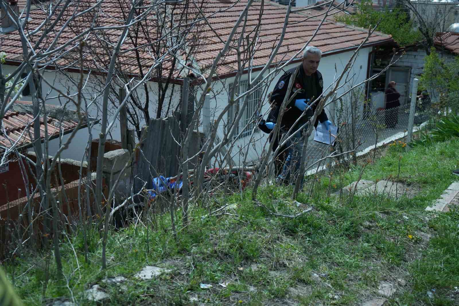 kasksiz motosiklet kullandi kazada can verdi 3 vPWAeVDI