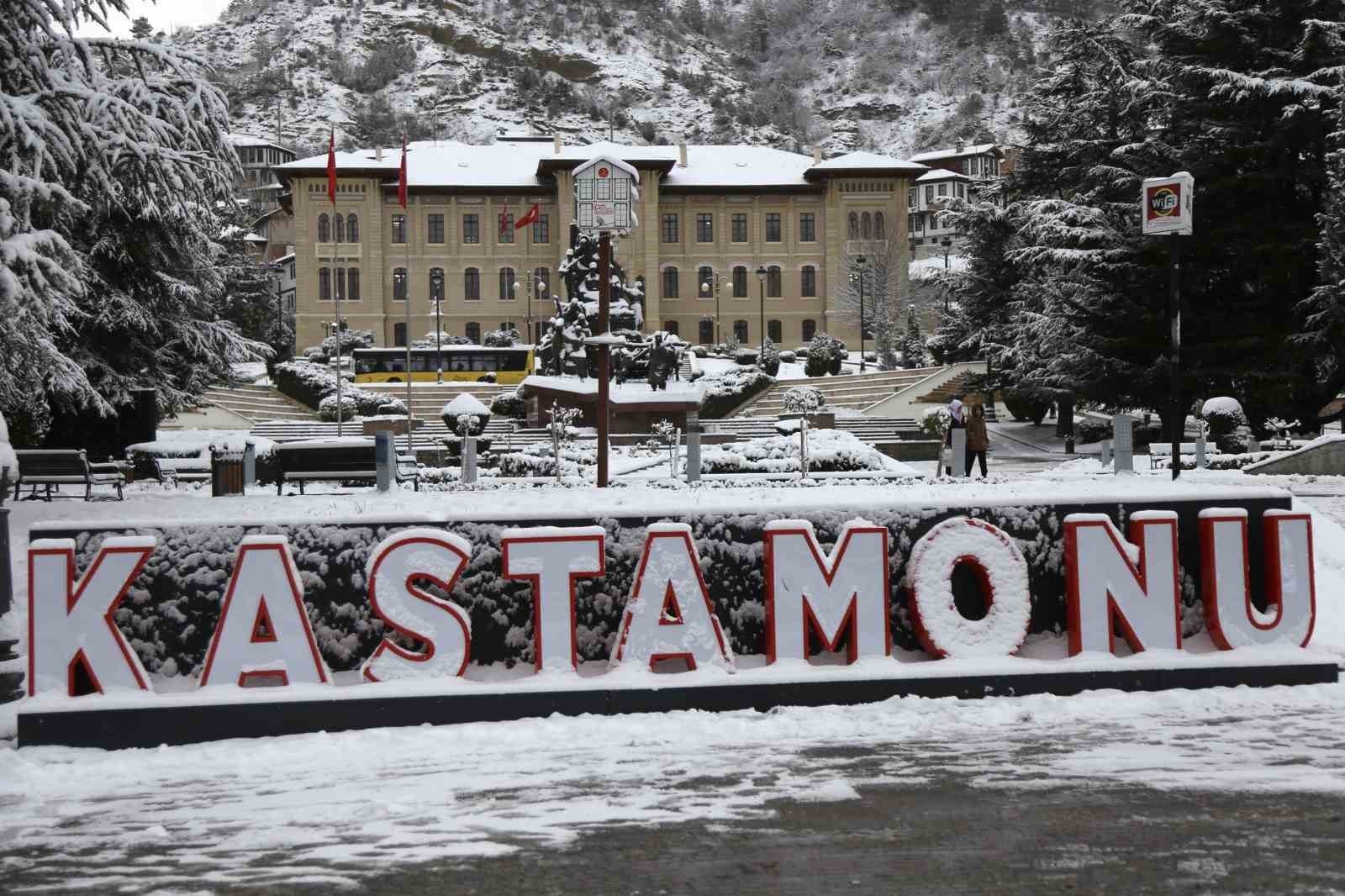 kastamonu beyaza burundu kent merkezinde ortaya kartpostallik goruntuler cikti 3 1sjgdQFt