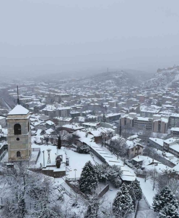 kastamonu-beyaza-burundu-kent-merkezinde-ortaya-kartpostallik-goruntuler-cikti-QCHKhxqA.jpg