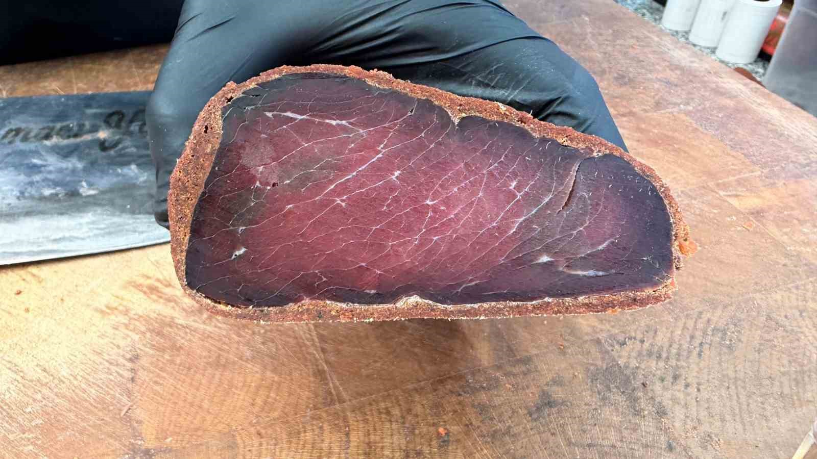 kastamonu pastirmasini oven sefe kayserili pastirmacidan cevap demek ki sefimize kayseri pastirmasini yedirmemisler 3 5GVuZvlJ