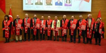 kastamonu-universitesinde-89-akademisyen-cubbe-giydi-ev9AWk8h.jpg