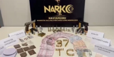 kastamonuda-23-adrese-uyusturucu-operasyonu-20-gozalti-IxdmhjCy.jpg