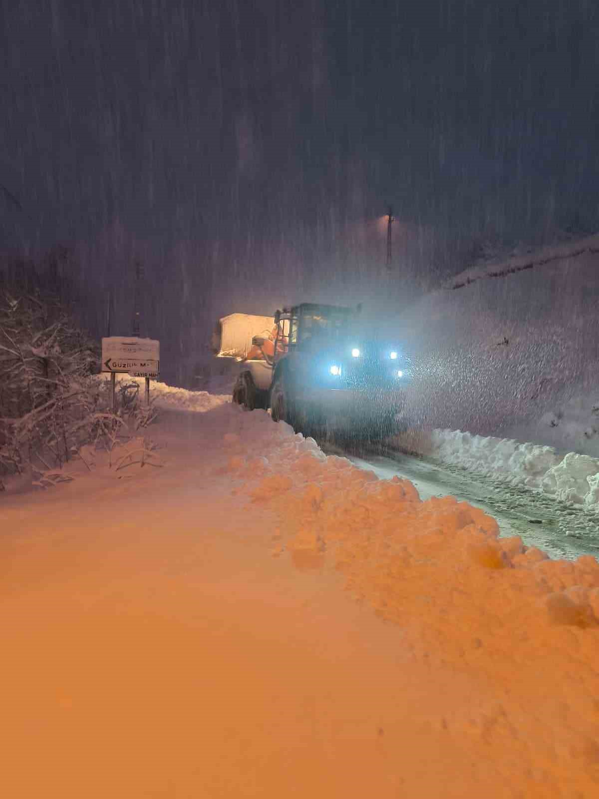 kastamonuda 274 koy yolu kar nedeniyle ulasima kapandi 2 KIutb9aH