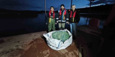 kastamonuda-baraj-golunde-yuzlerce-metre-hayalet-ag-ele-gecirildi-200-kilogram-sazan-kurtarildi-niDz2eBE.jpg