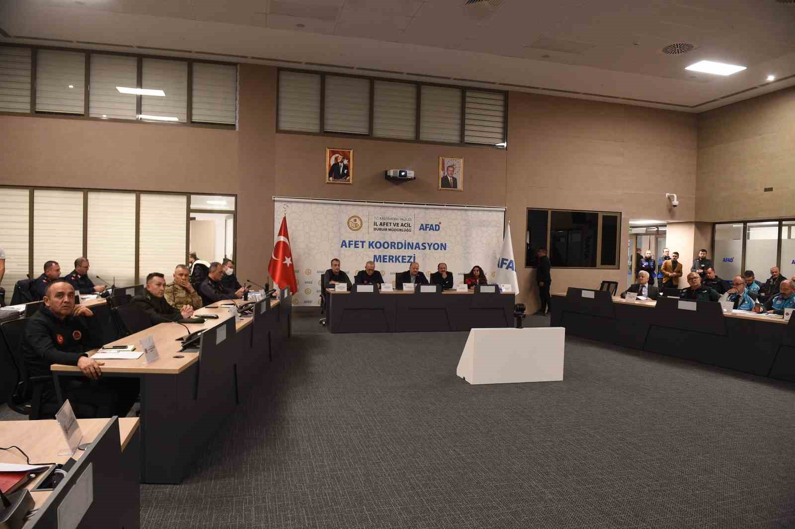 kastamonuda bolgesel deprem tatbikati yuzlerce personel seferber oldu 10