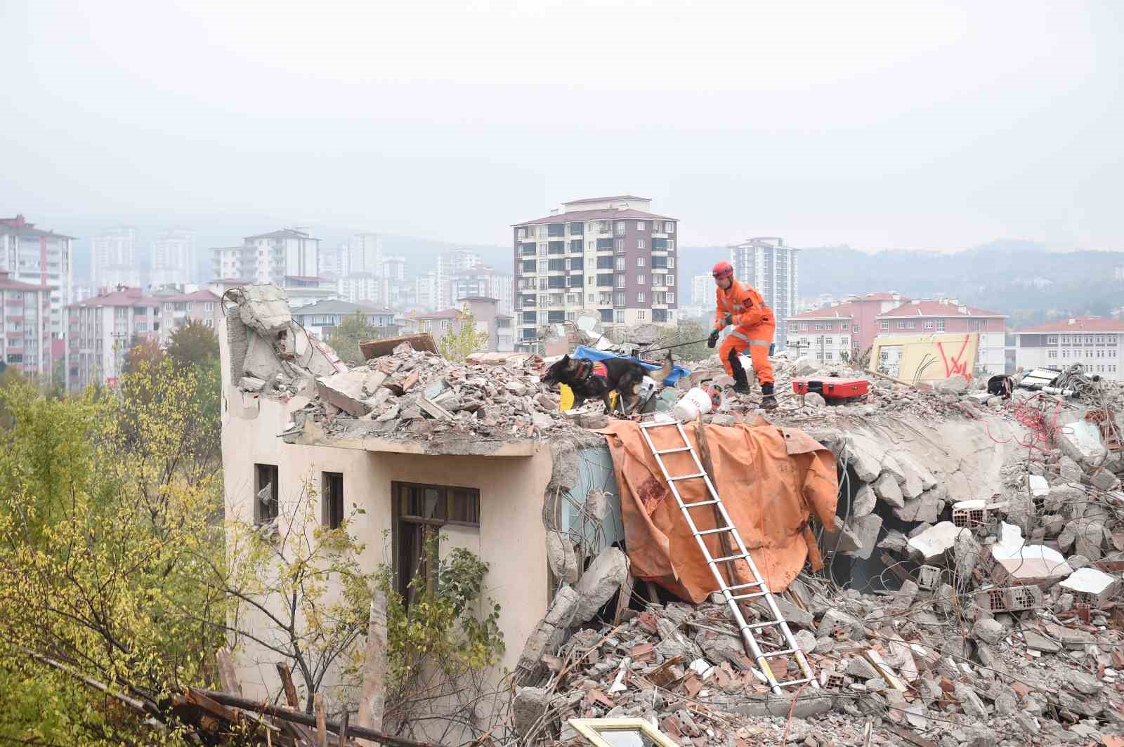 kastamonuda bolgesel deprem tatbikati yuzlerce personel seferber oldu 5 RgK3LlZ5