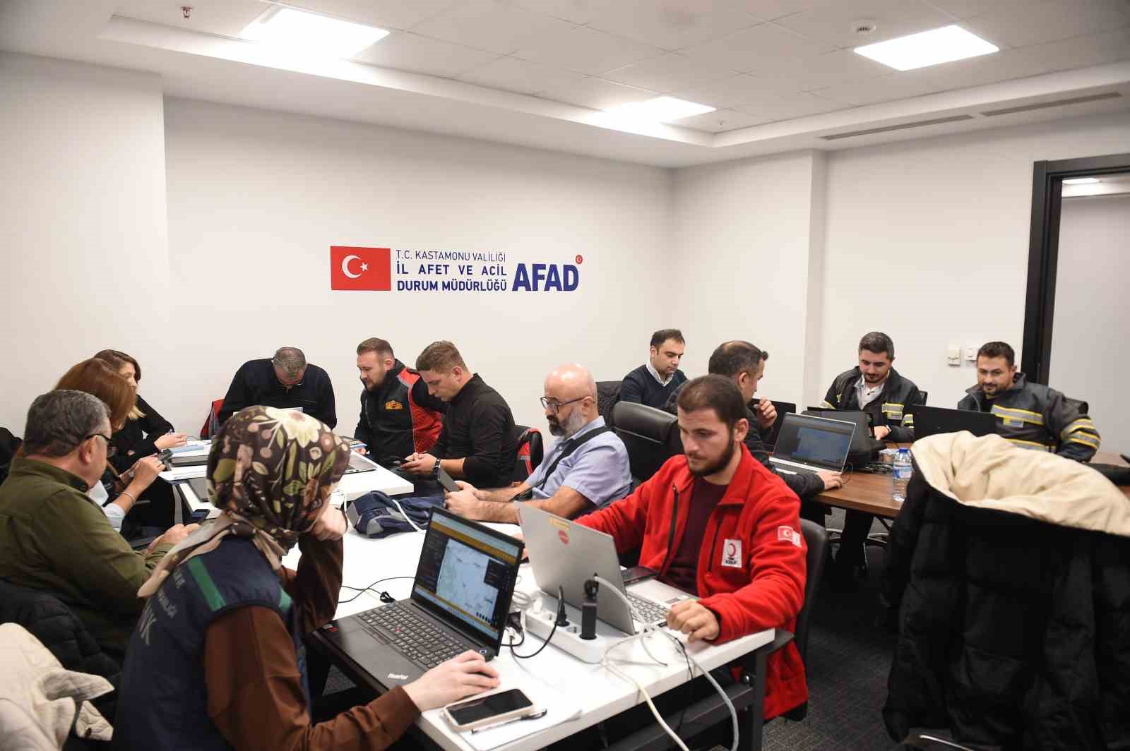 kastamonuda bolgesel deprem tatbikati yuzlerce personel seferber oldu 9 JEWI6Iz2