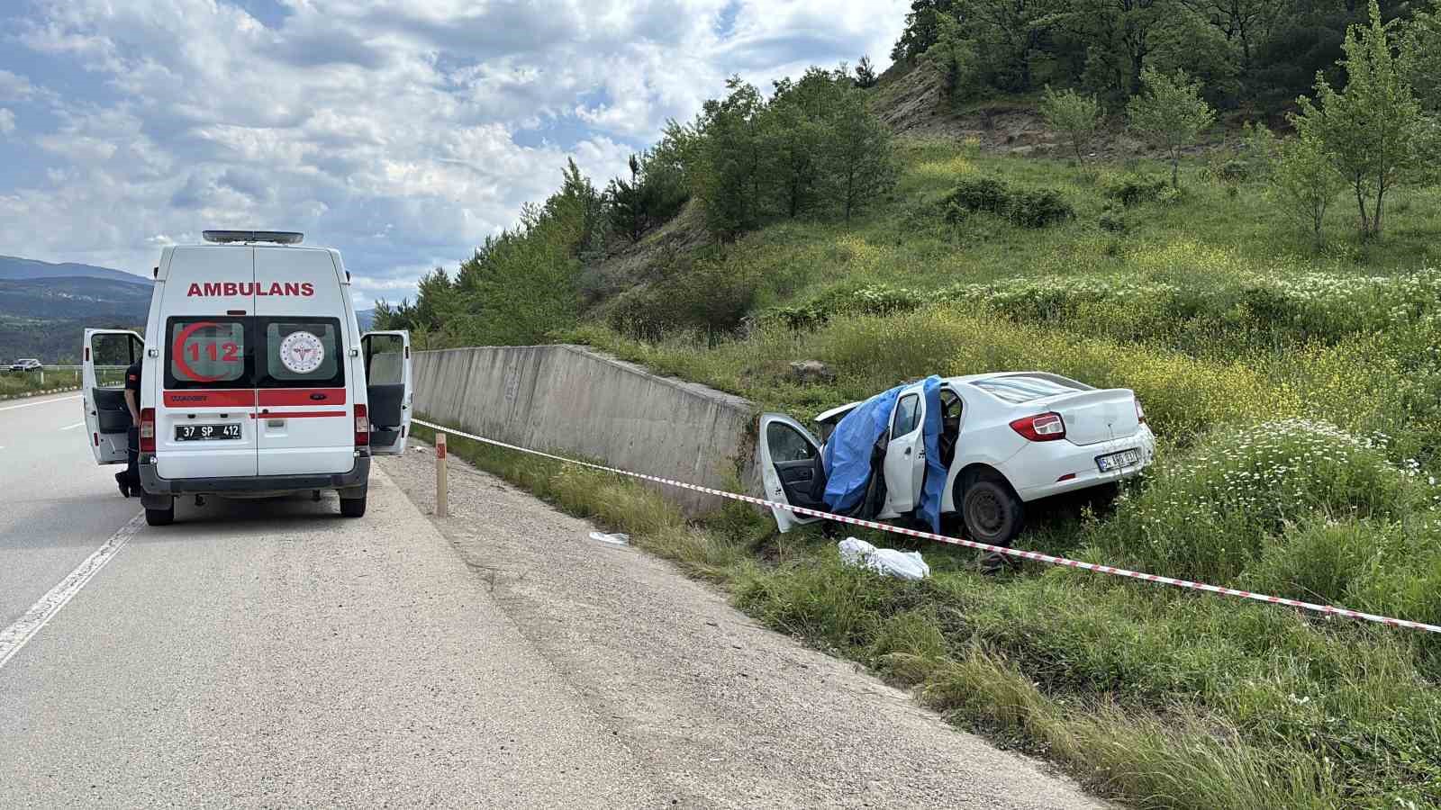 Kastamonu’da feci kaza: İstinat duvarına çarpan otomobildeki 3 kişi öldü, 1 kişi ağır yaralandı 5 kastamonuda feci kaza istinat duvarina carpan otomobildeki 3 kisi oldu 1 kisi agir yaralandi umg1pw8k