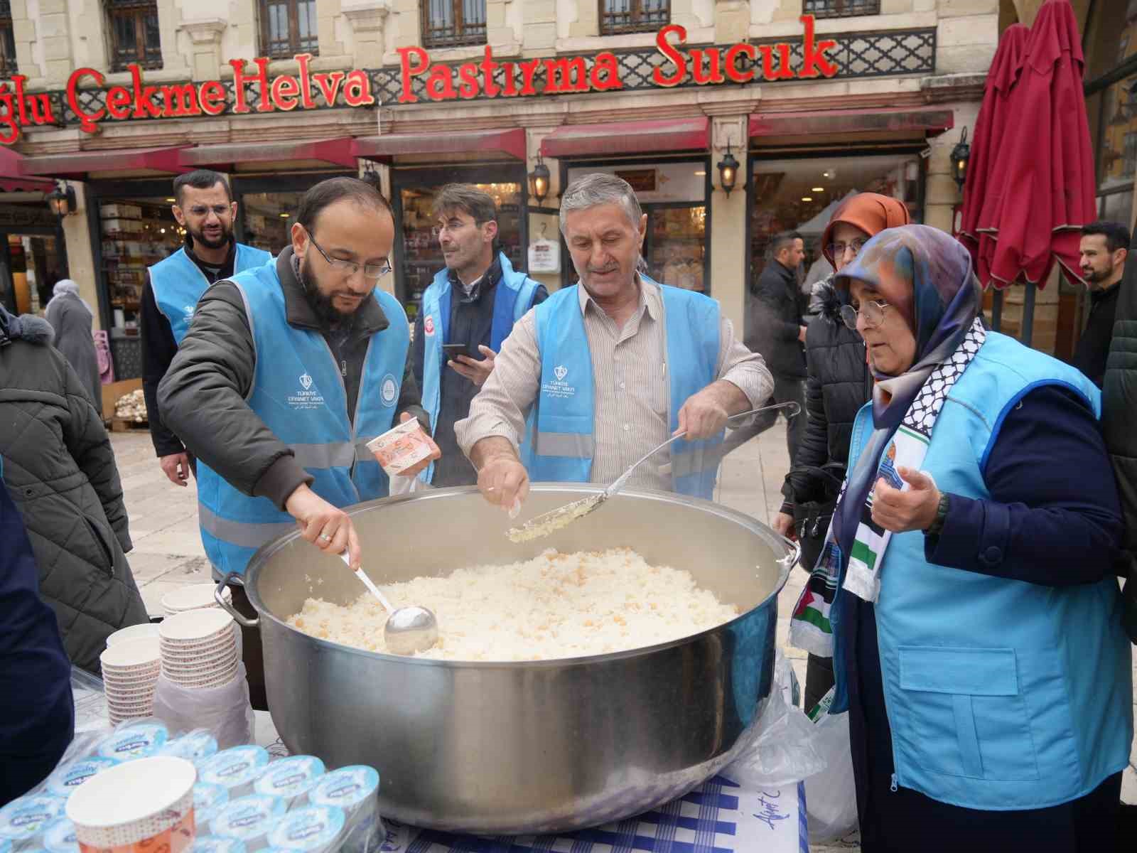 kastamonuda gazze icin hayir carsisi kuruldu 1 ZTPVi8mO