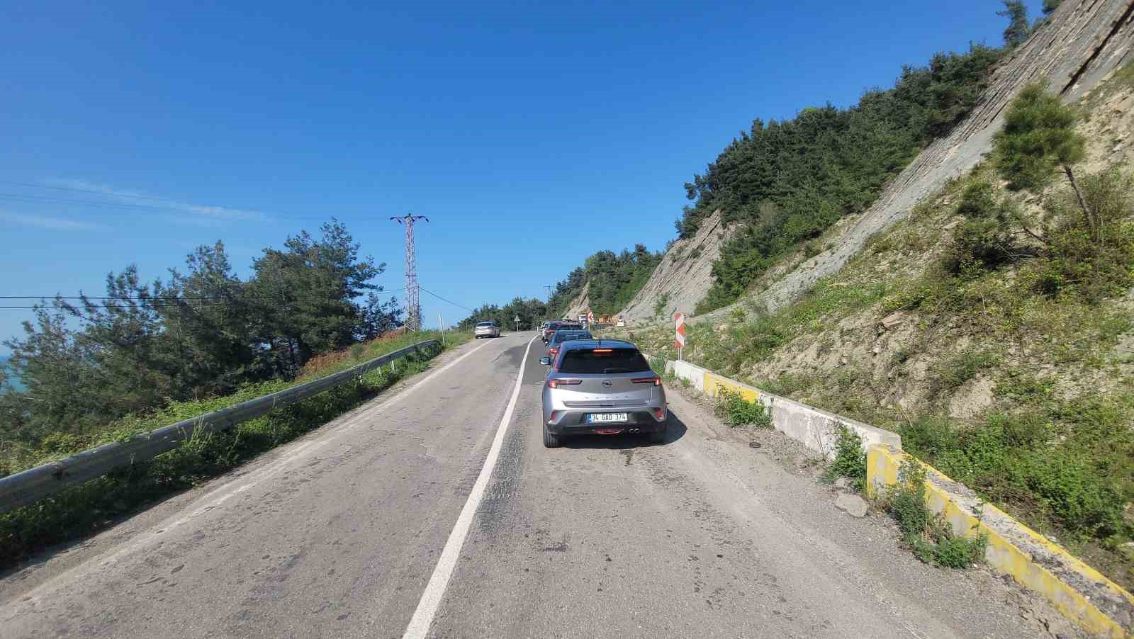 kastamonuda heyelan nedeniyle kara yolu ulasima kapandi 5