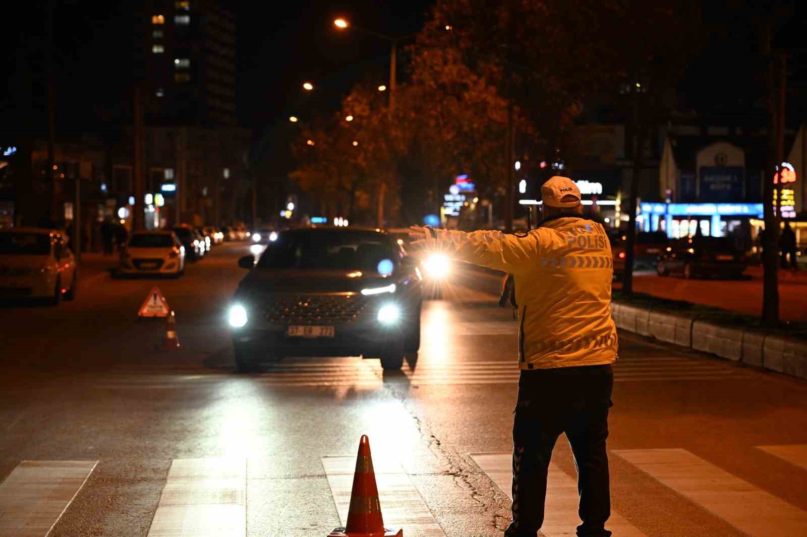 kastamonuda huzur uygulamasinda 2 bin 888 kisi sorgulandi 3 1PbsbCFG