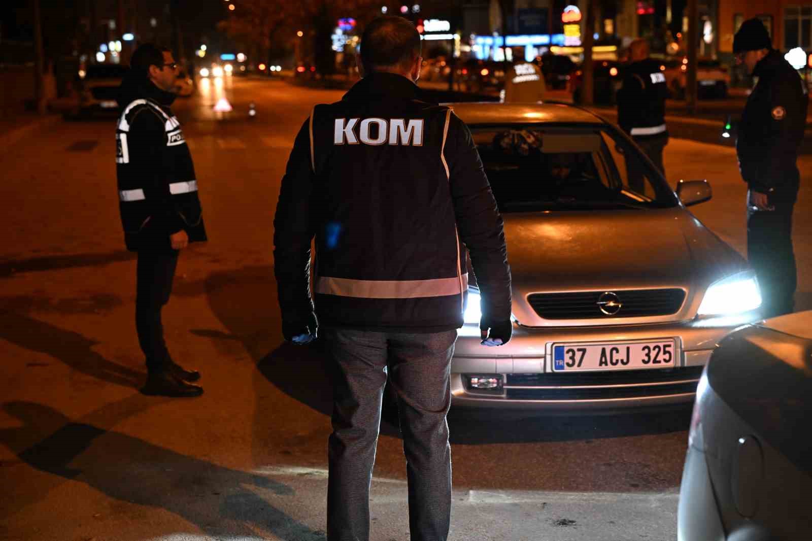 kastamonuda huzur uygulamasinda 2 bin 888 kisi sorgulandi 4 1B4m3beK