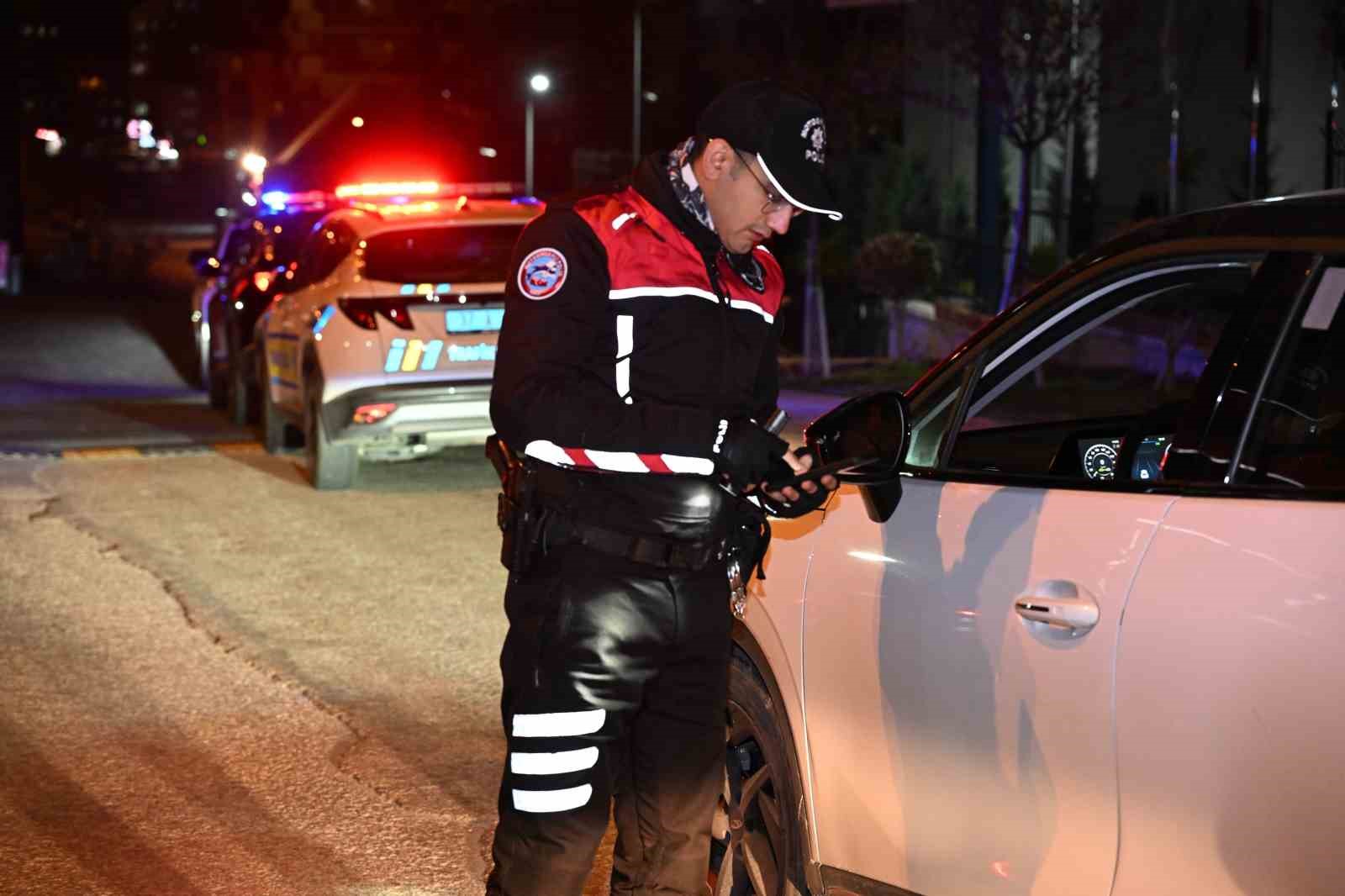 kastamonuda huzur uygulamasinda 2 bin 888 kisi sorgulandi 6
