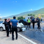 kastamonuda-iki-otomobil-carpisti-5-yarali-aif7AuTn.jpg