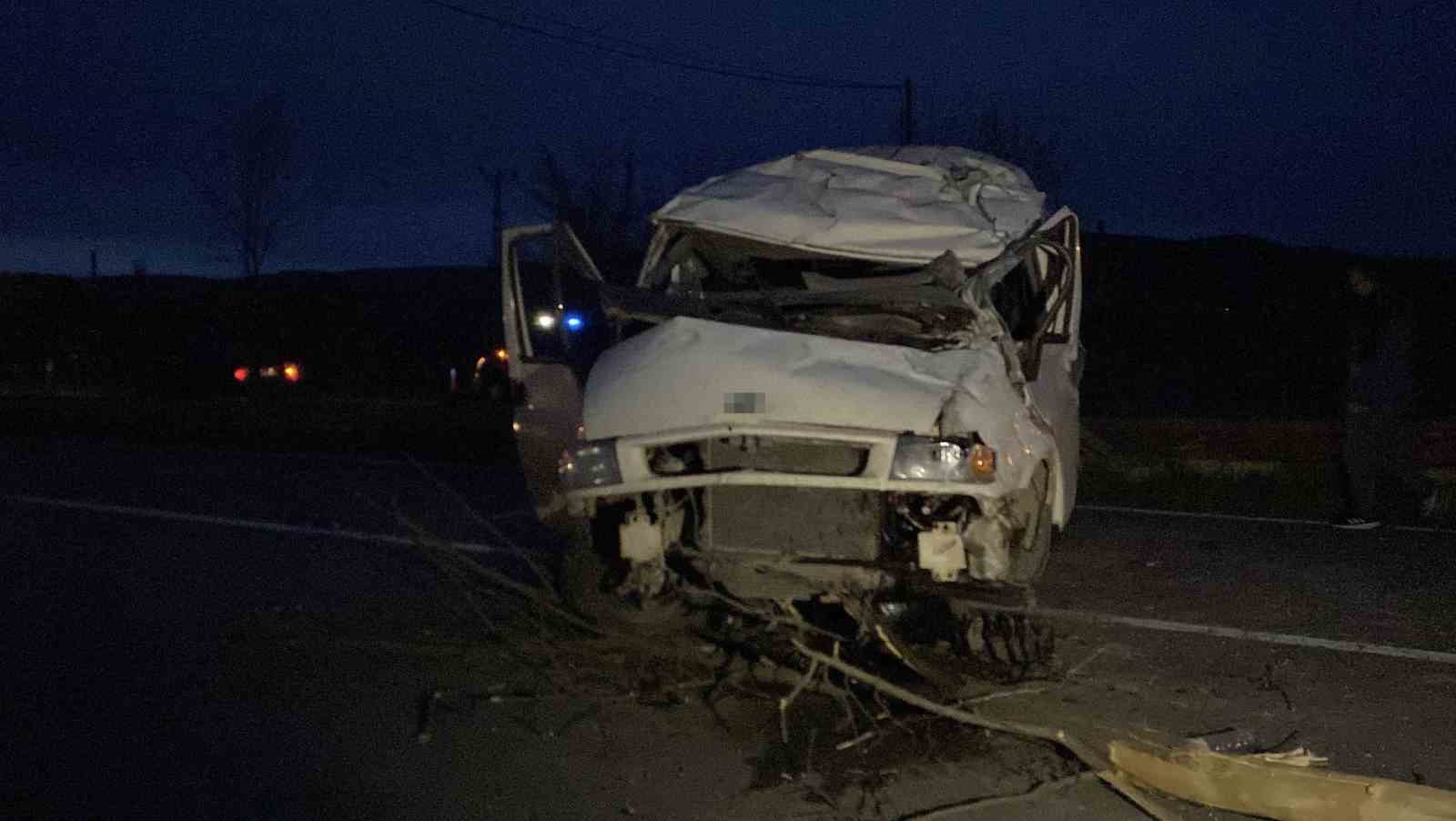 kastamonuda minibus ile hafif ticari arac carpisti 7 yarali 0 M3qUCHlQ