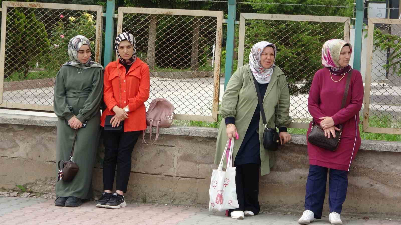 Kastamonu’da öğrencilerin LGS heyecanı başladı 6 kastamonuda ogrencilerin lgs heyecani basladi 2 tGGrbGTT