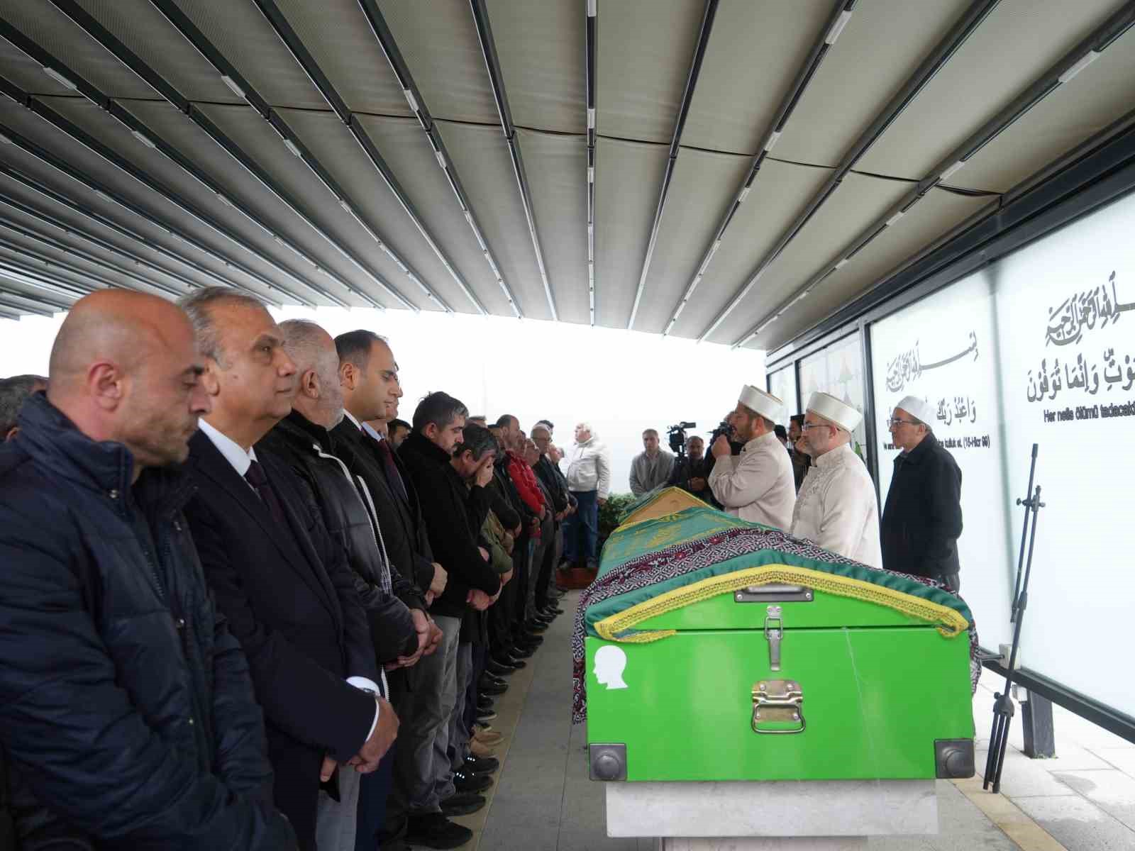 kastamonuda olu bulunan anne ve oglunun otopsi raporu tamamlandi olum sebepleri kesinlesti 6
