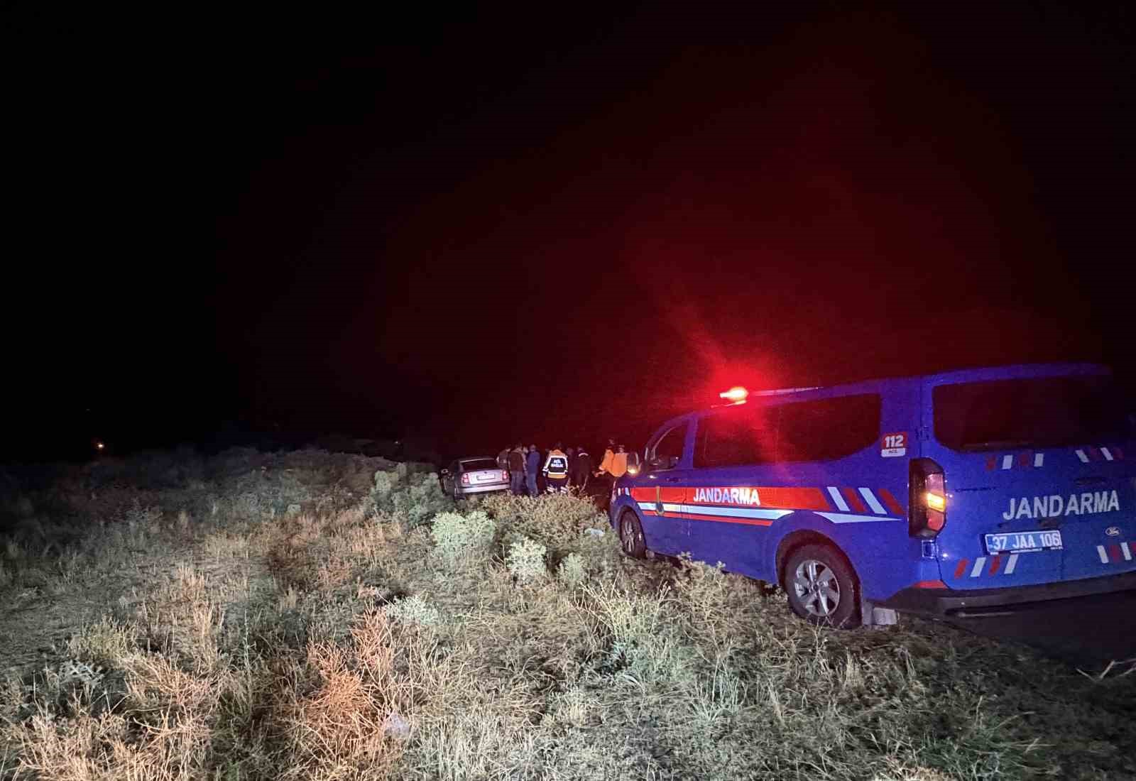 Kastamonu’da otomobil şarampole yuvarlandı: 1 yaralı 5 kastamonuda otomobil sarampole yuvarlandi 1 yarali 1 yBjTStyh