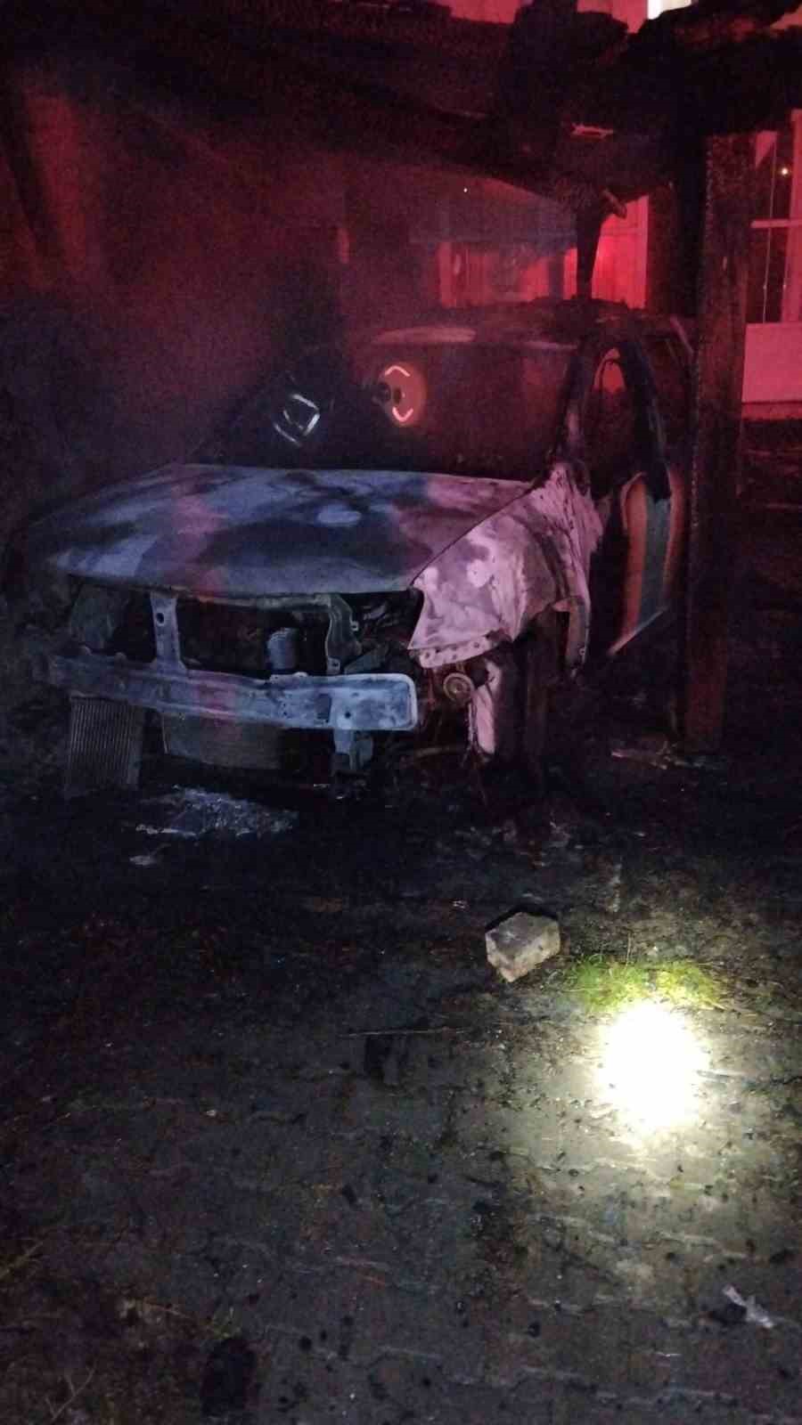 kastamonuda park halindeki cip yandi 5 EVDdG3mv