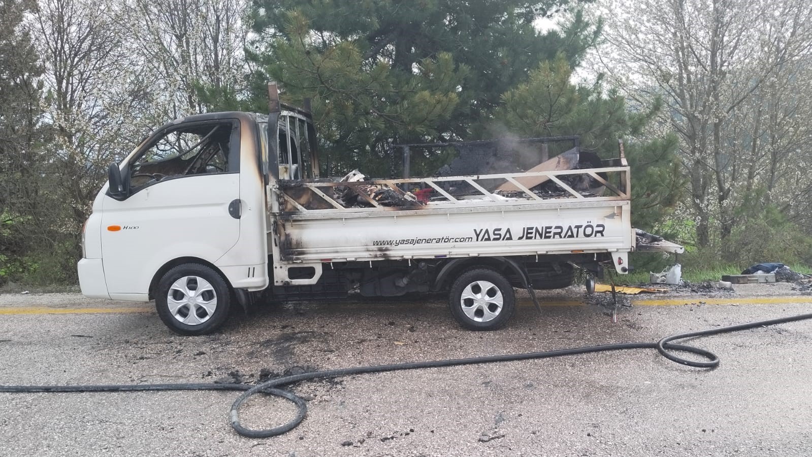 kastamonuda seyir halindeki kamyonet alev alev yandi 0 P5m1kXfu
