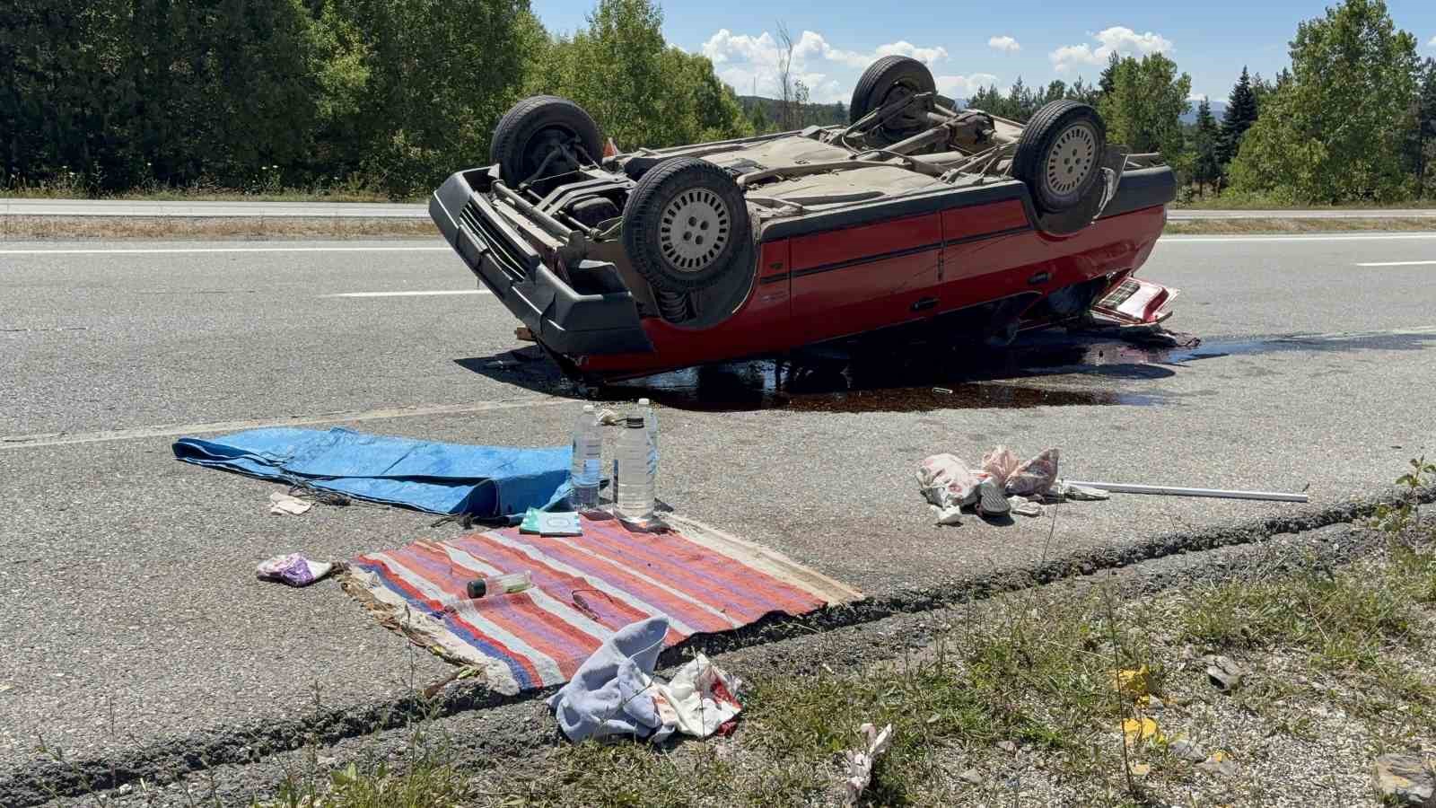 kastamonuda tofas marka otomobil takla atti 3 yarali 1 wKaXsGq3