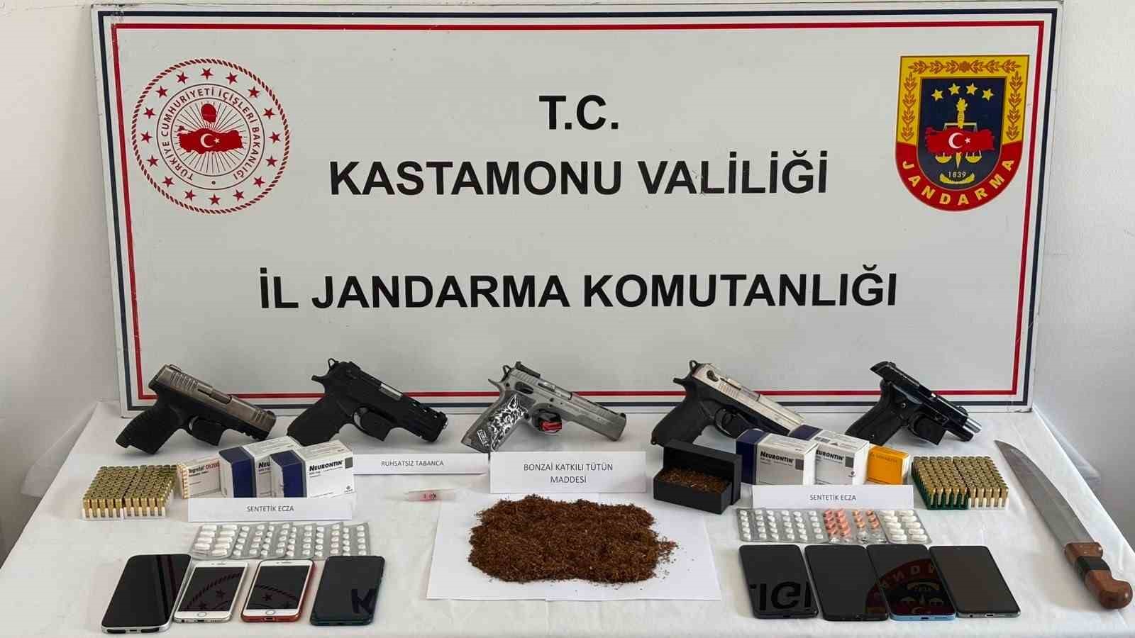Kastamonu’da uyuşturucu operasyonu: 9 gözaltı 5 kastamonuda uyusturucu operasyonu 9 gozalti 1