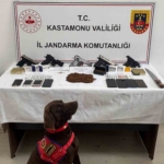 kastamonuda-uyusturucu-operasyonu-9-gozalti-yDhNyuun.jpg