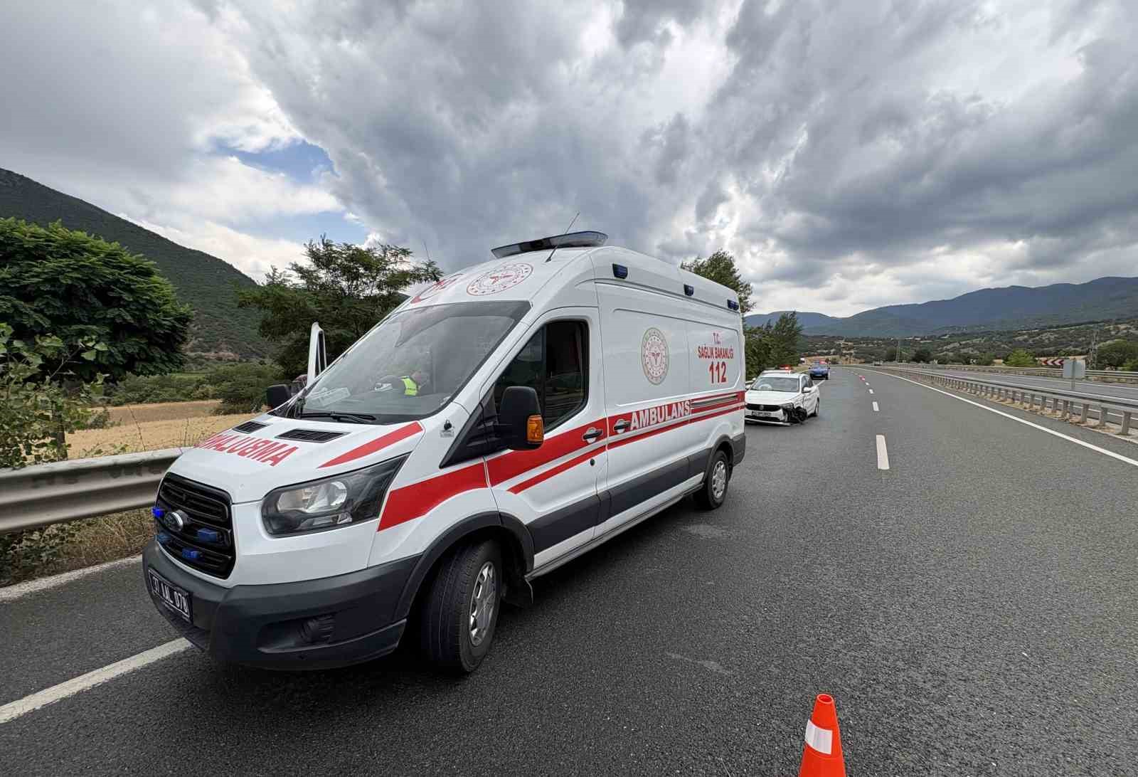 Kastamonu’da yağış kazaları beraberinde getirdi 4 kastamonuda yagis kazalari beraberinde getirdi 0 aywdzJtN