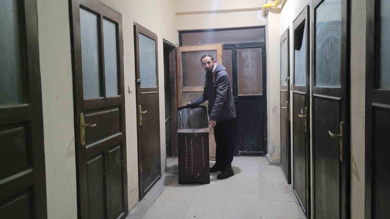 kastamonuda yasanan uzun sureli dogalgaz kesintileri vatandasi sogukta birakti 2 B3J52cIe