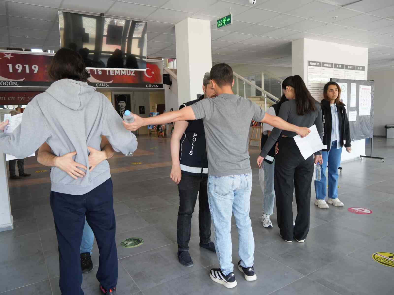 Kastamonu’da YKS heyecanı 5 kastamonuda yks heyecani 1