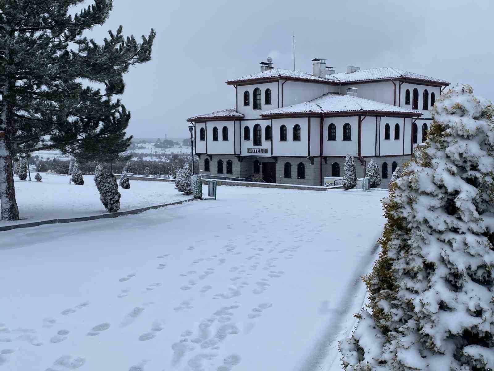 kastamonuda yuksek kesimlerde kar yagisi etkili oluyor 3 jiV8vCQv